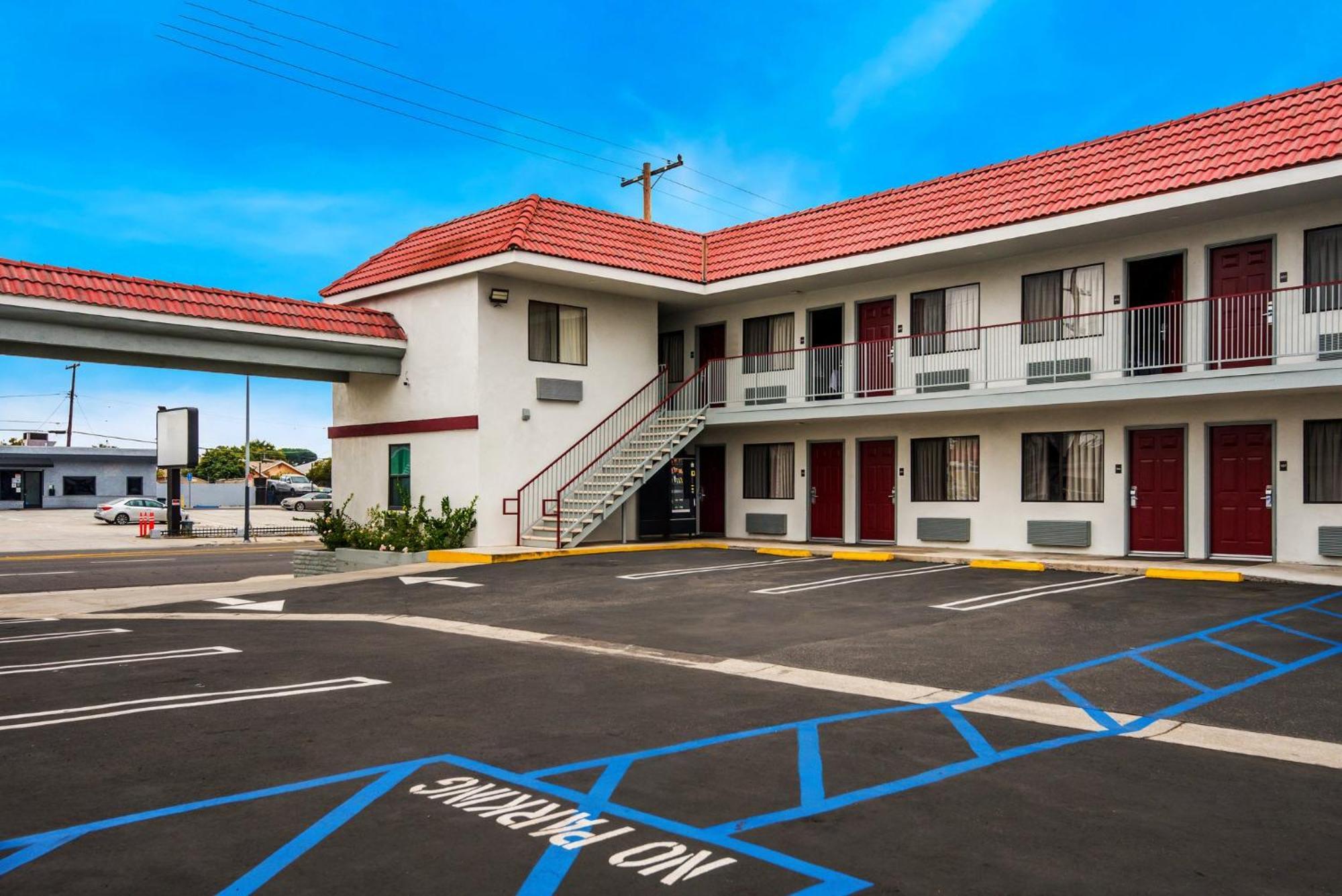 Red Roof Inn Carson - Wilmington, Ca Лос Анджелис Екстериор снимка